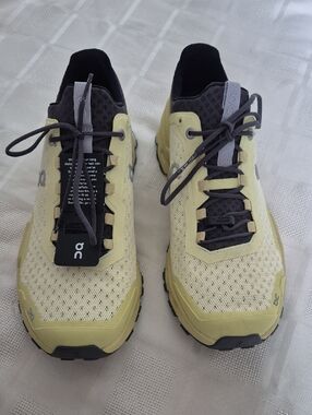 On Running Cloudultra Black and Yellow Running Shoe